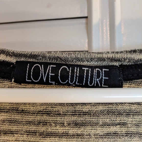 Love Culture Long Sleeve Striped Tee - Picture 2 of 5